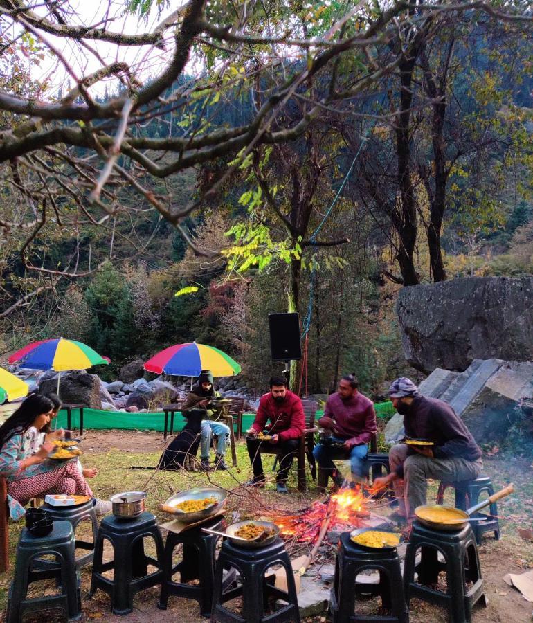 Last Stop Riverside Wooden Huts, Camps & Dorms Manali  Exterior photo