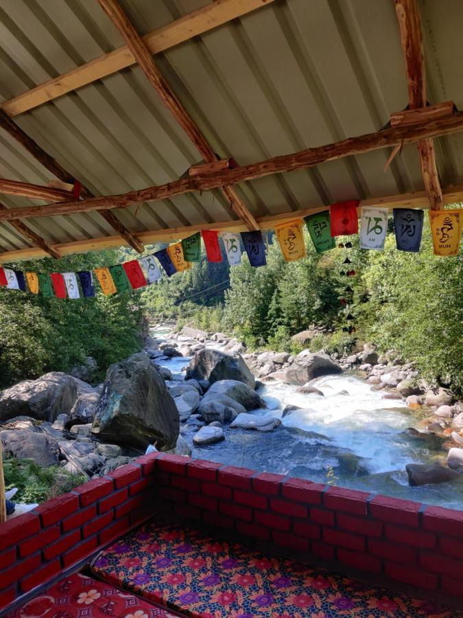 Last Stop Riverside Wooden Huts, Camps & Dorms Manali  Exterior photo